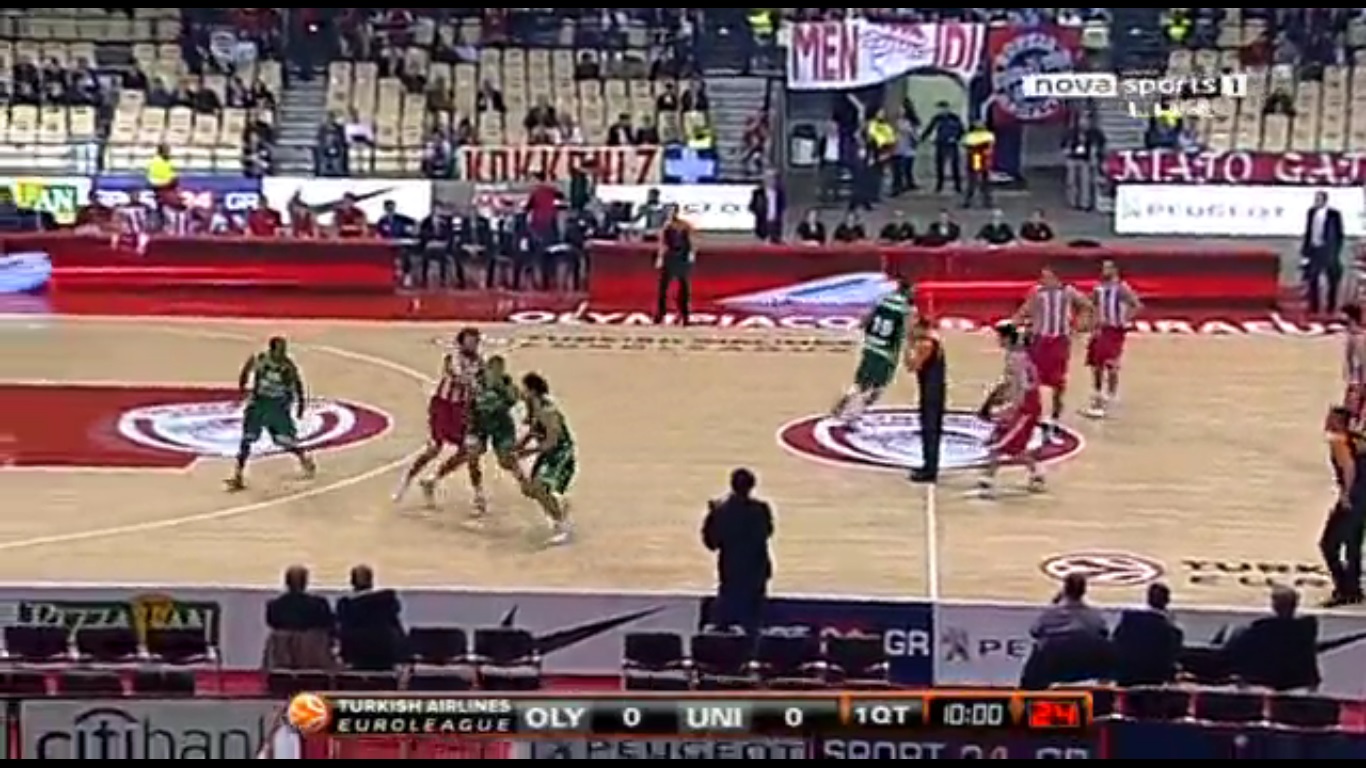 Евролига 2010/2011. Группа B. Олимпиакос - Уникаха